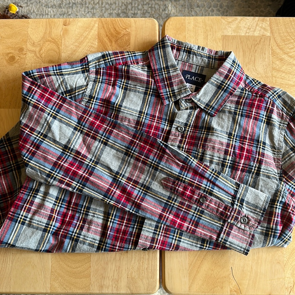 NWOT Children’s Place boys plaid button down shirt 14 XL